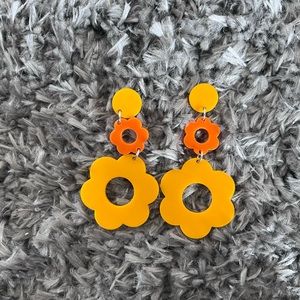 Floral earrings with backings. Super cute for spring time or themed party